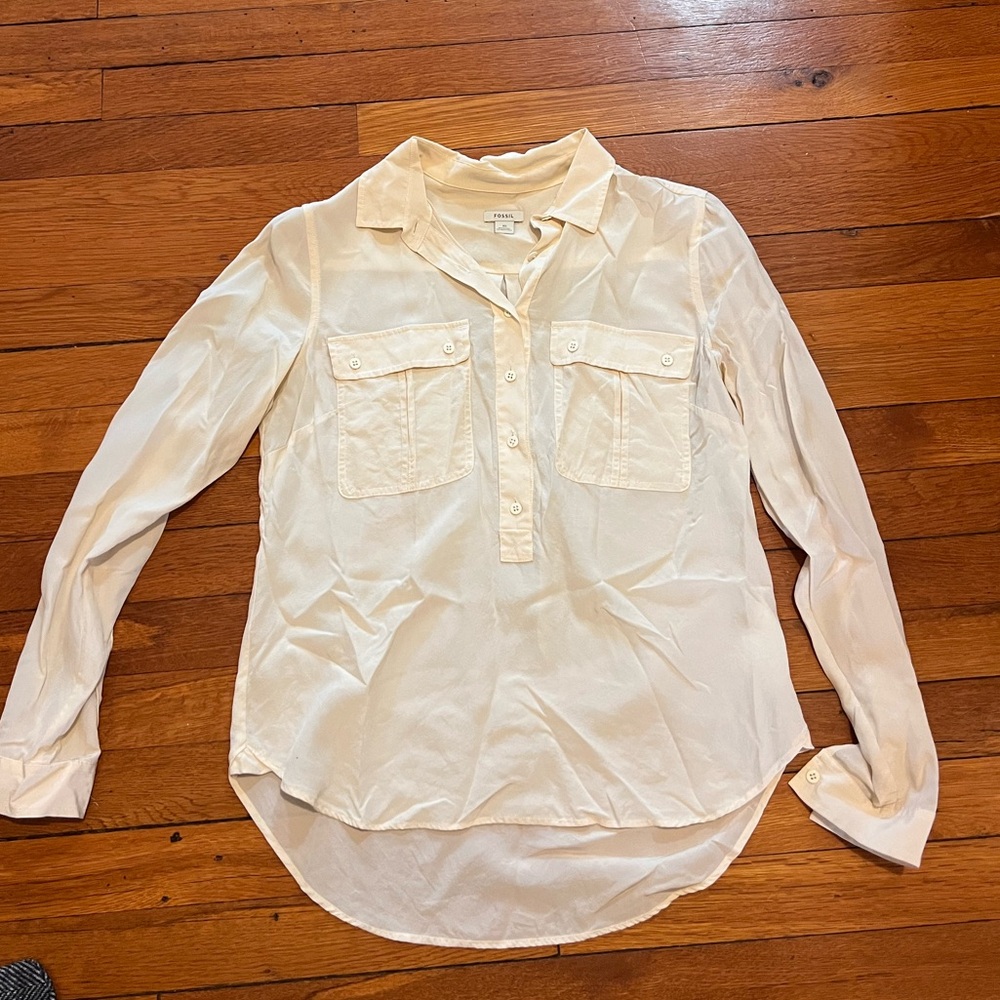 Fossil Women's Cream Button-Up Blouse